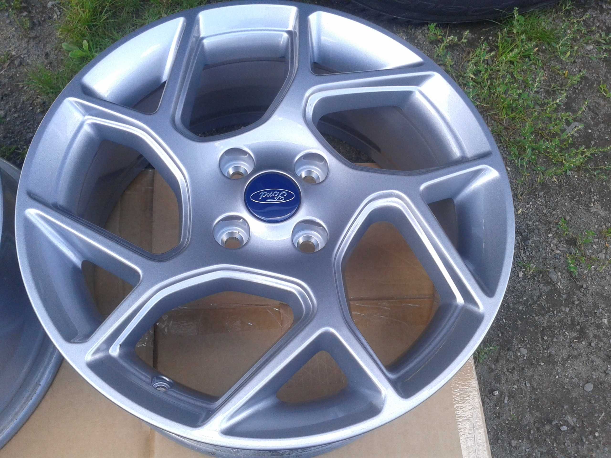 nowe oryginalne felgi r17 szare ford fiesta st mk8 mk7 bmax b-max puma