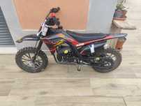 Vendo pitbike criança