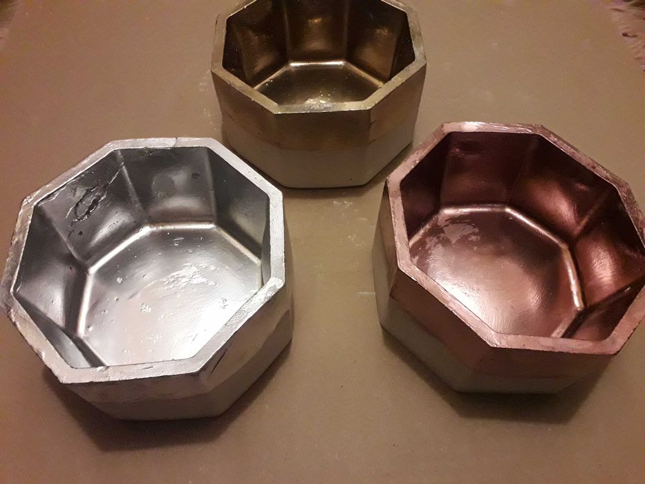 osłonki doniczki do sukulentów kaktusów świeczniki popielniczka zestaw