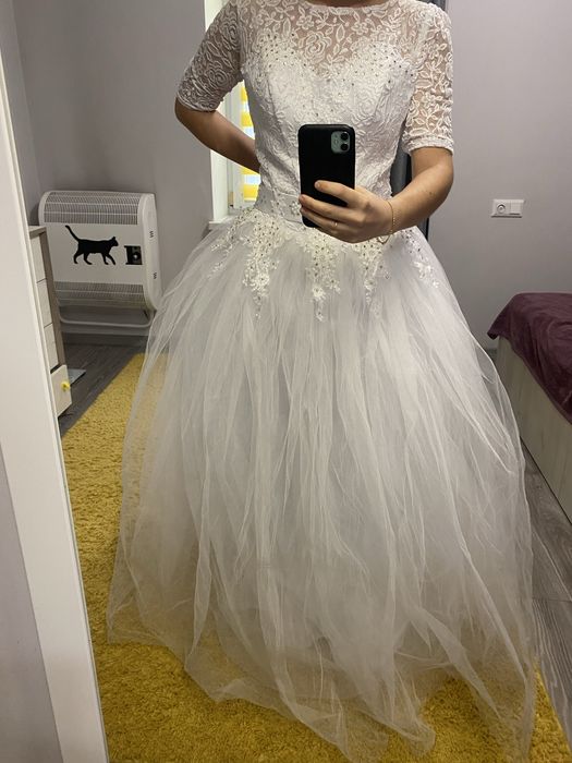 Весільня сукня 42-46