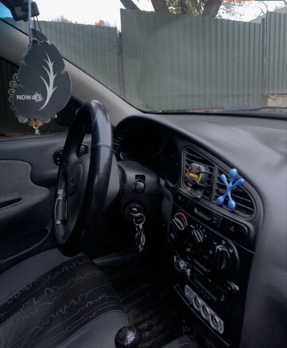 Продам авто, сів поїхав