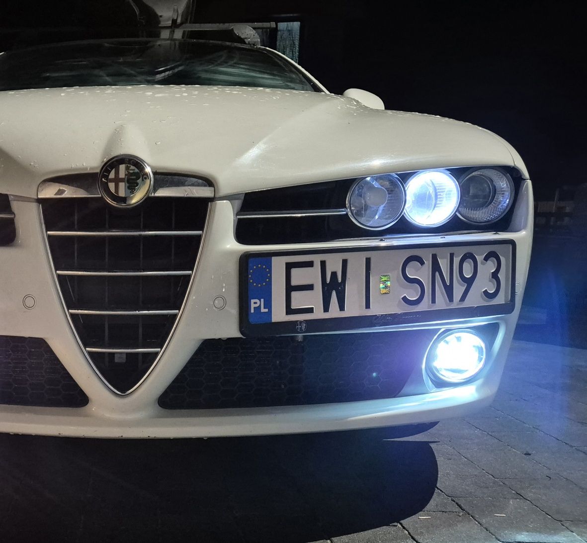 Halogeny LED Alfa Romeo 159 Brera Spider lampa światła przeciwmgielne