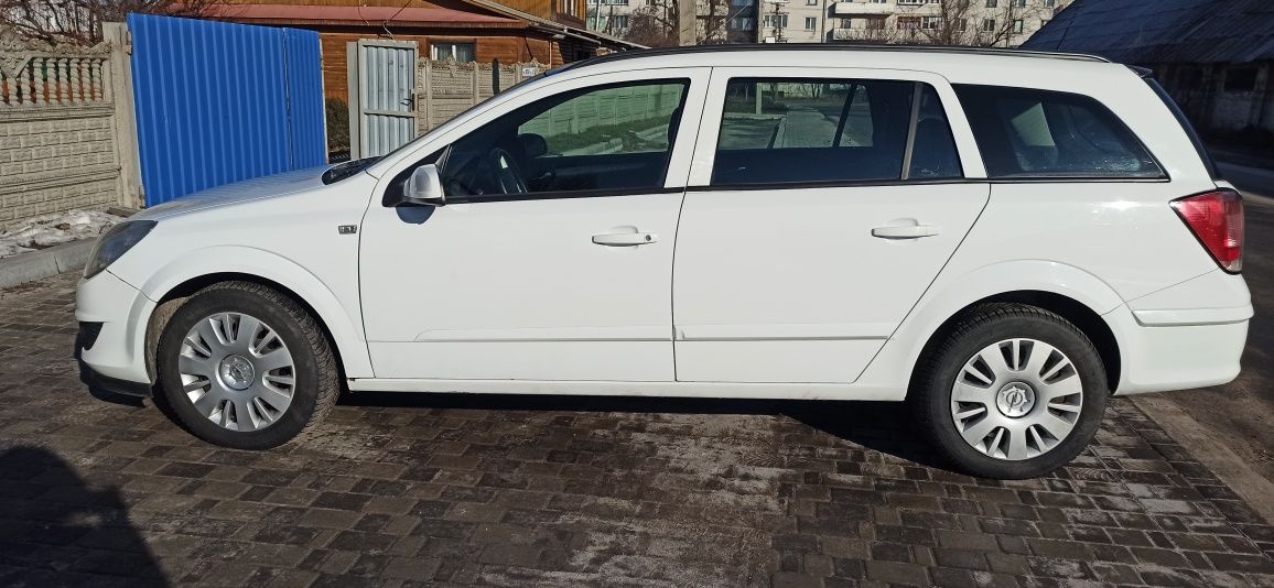 Opel Astra H 1,7 td