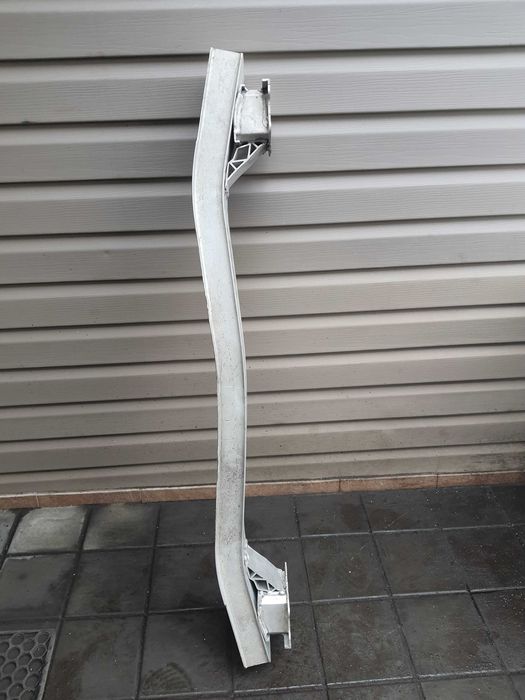 Посилювач бампера honda accord 10