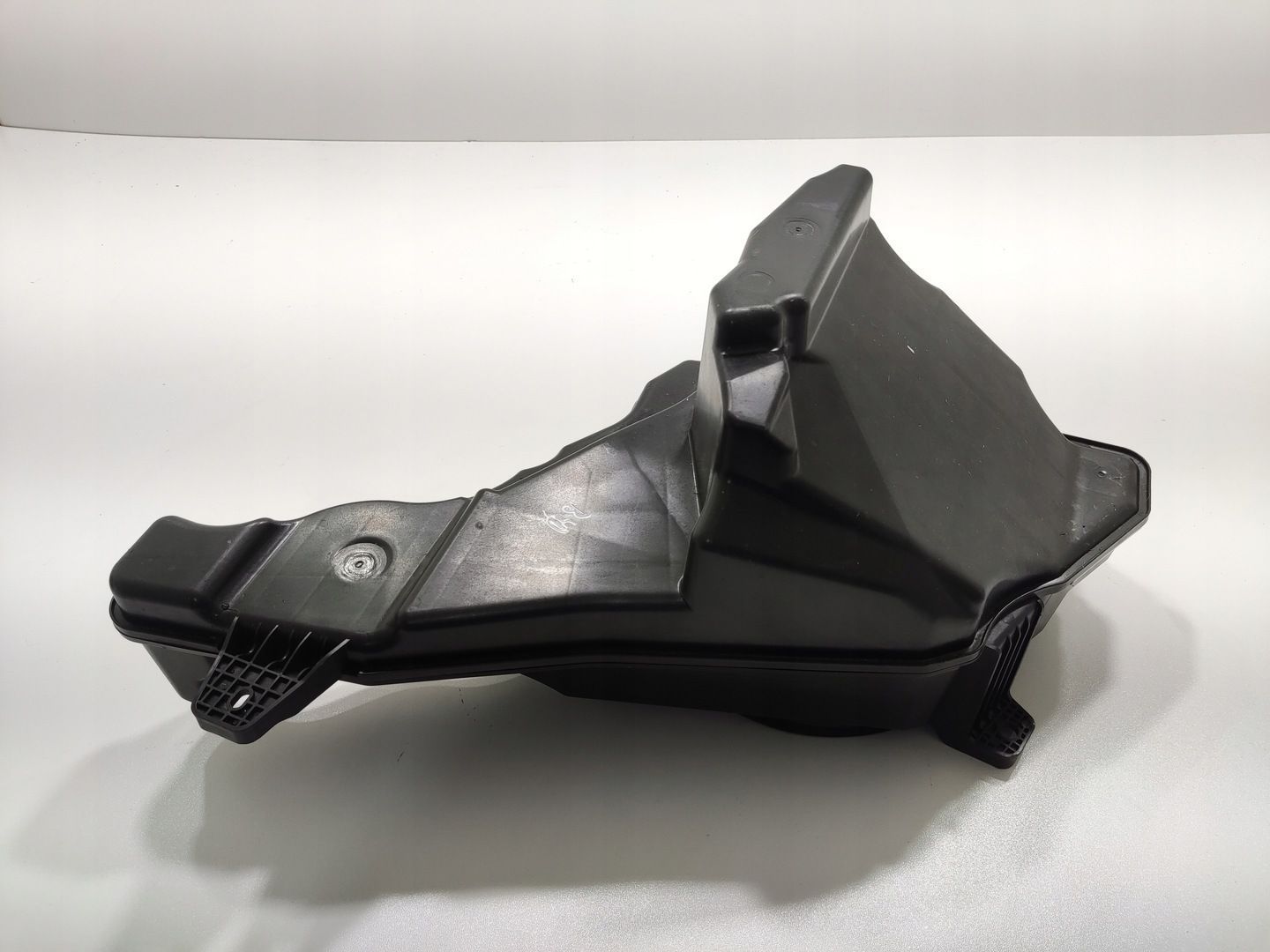 SUBWOOFER GŁOŚNIK DYNAUDIO BYD SEAL 2024-2025 EKE-7911600A