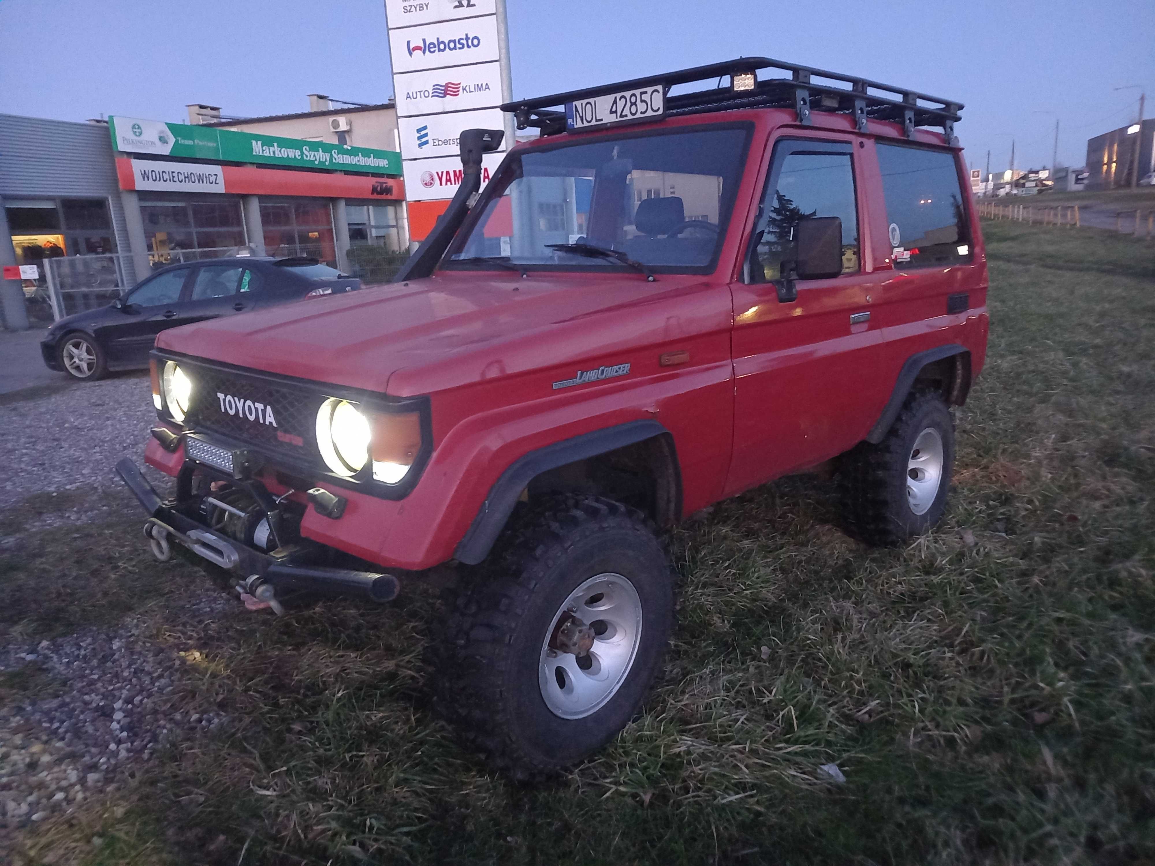 Toyota Land Cruiser 87r. 2.4 Diesel, 4 X 4, Blokada Mostu