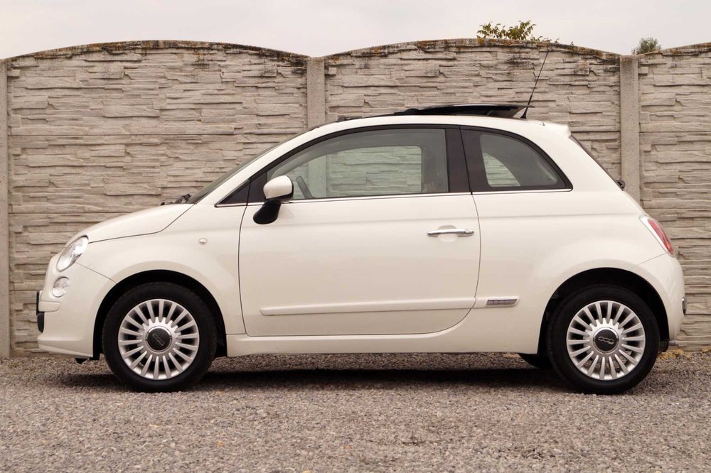 FIAT 500 Rok 2008 1.2 70km Alufelgi Klimatyzacja Panorama Dach PIĘKNA!