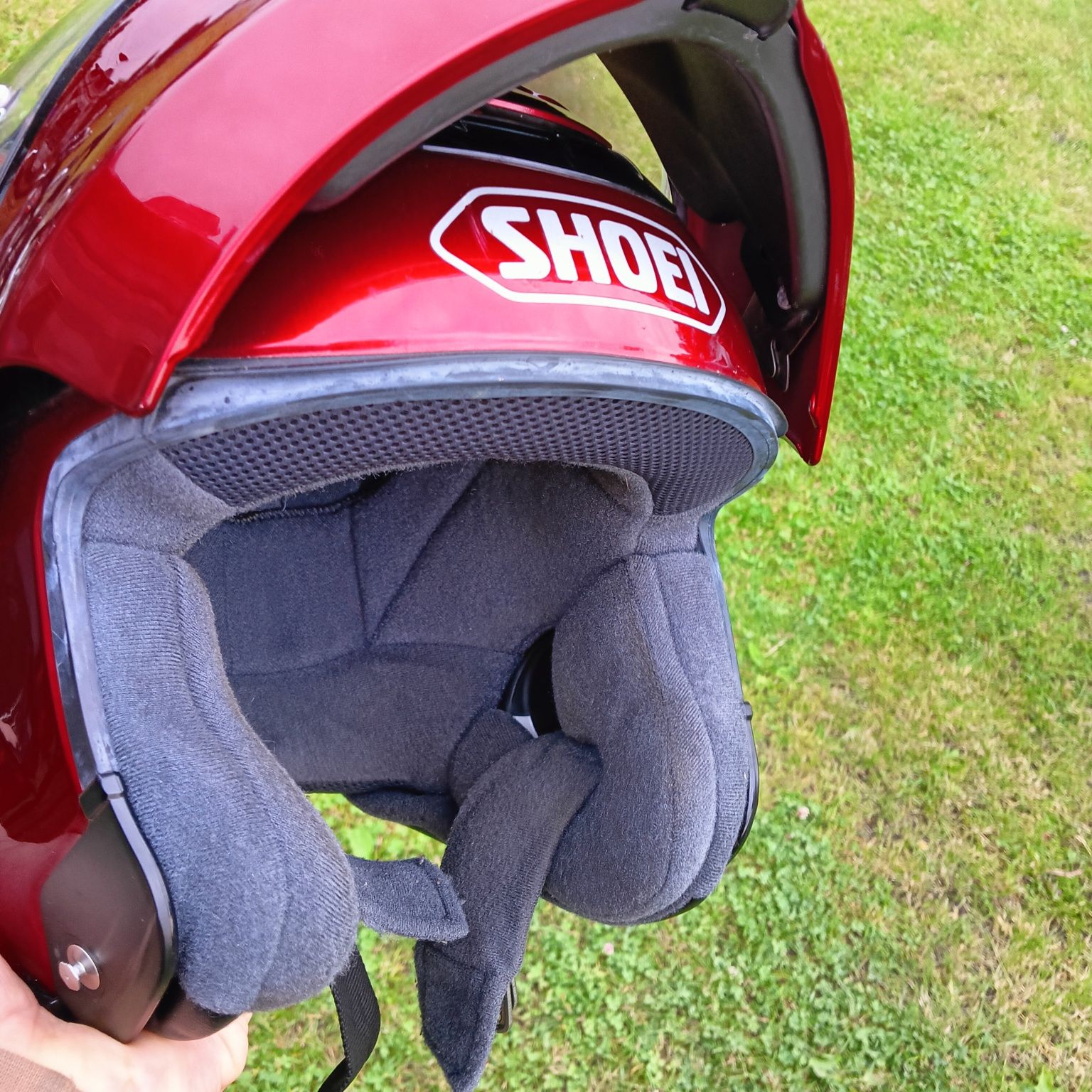 Sprzedam kask  motocyklowy szczękowy SHOEI