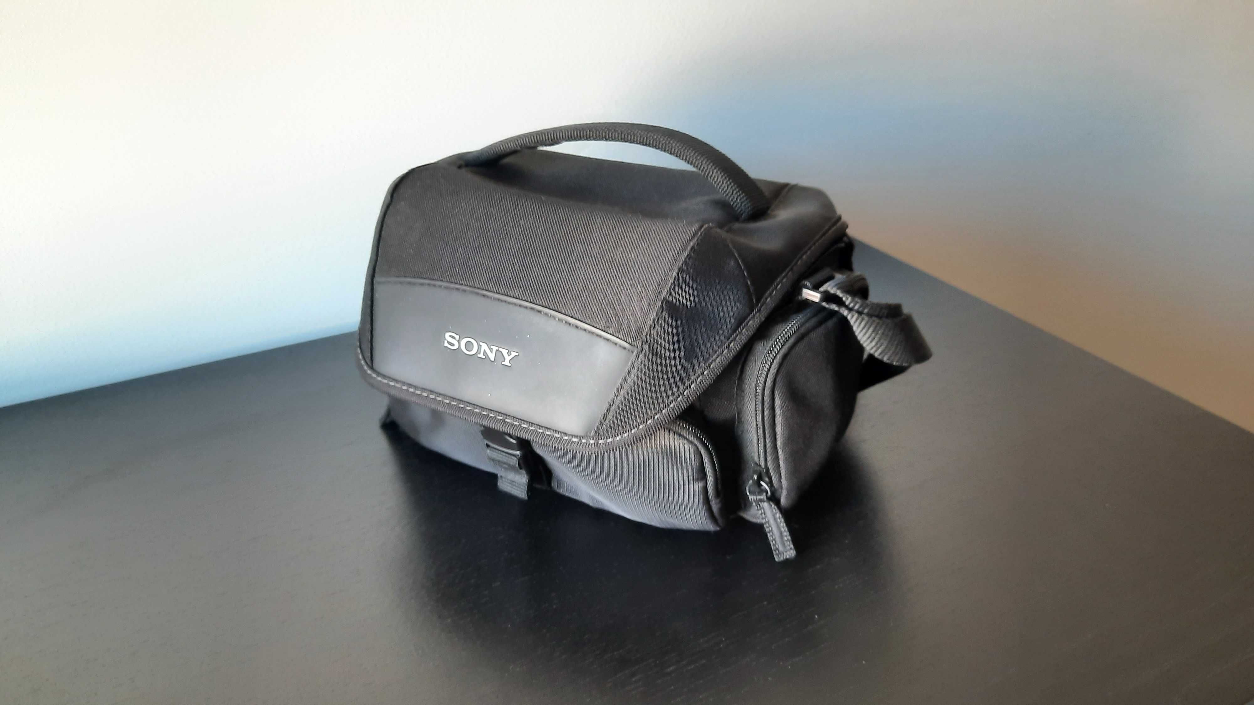 Conjunto Câmara Fotográfica Sony a3000 (ILCE-3000K) + Bolsa Sony