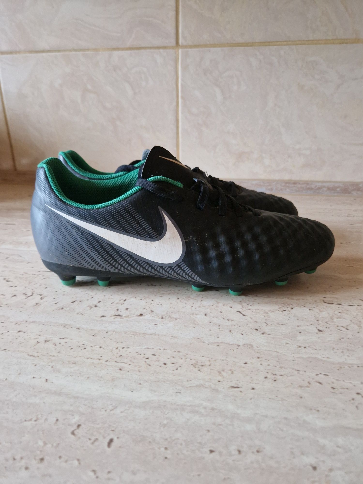 Korki Nike Magista r 42