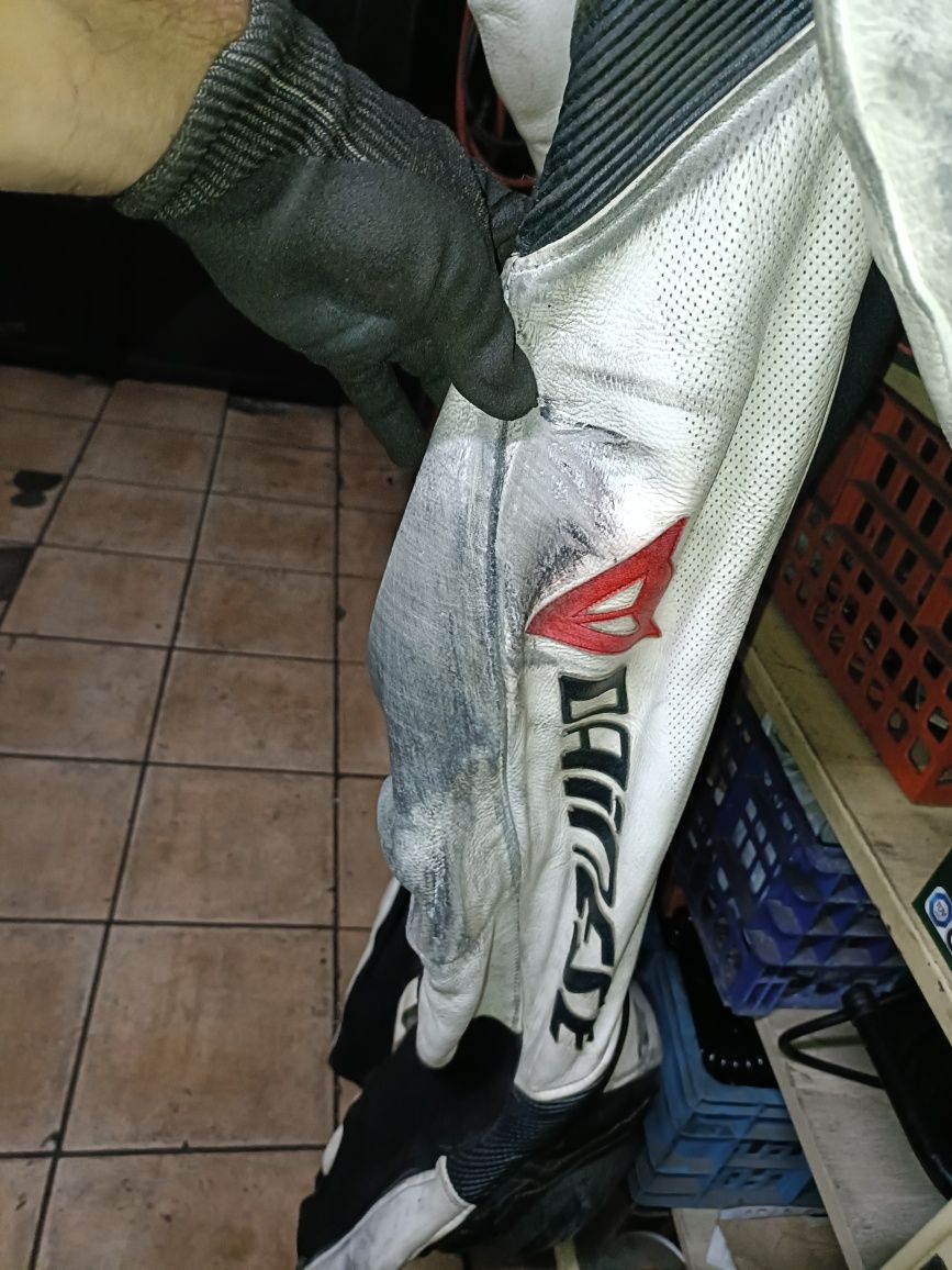 Fato Dainese Luna Seca 52