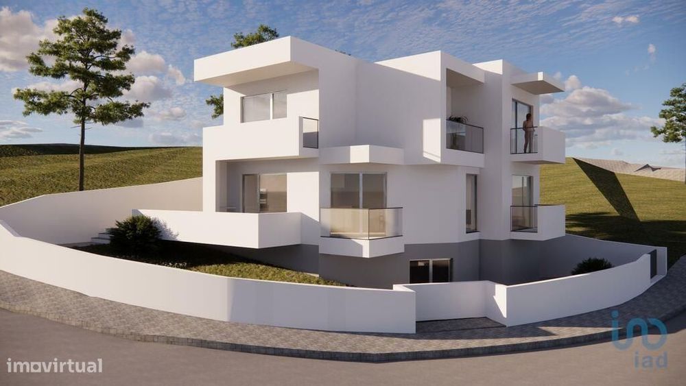 Casa T3 em Ericeira de 211,00 m2