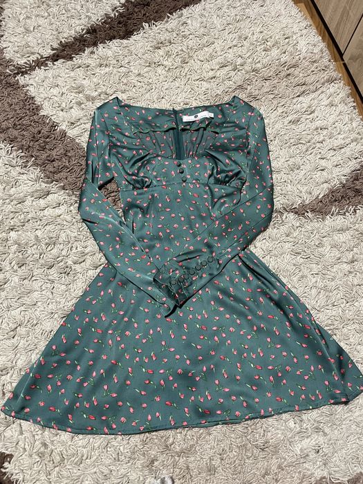 Платье шелковое