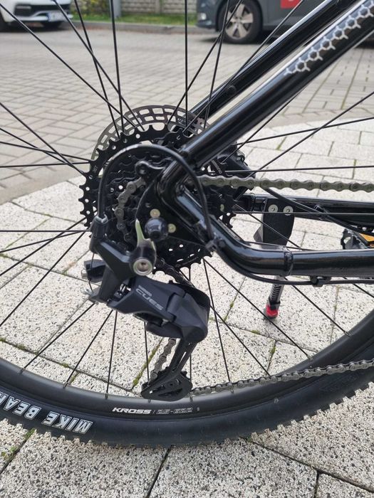 Rower MTB KROSS Hexagon 5.0 29 Cues – rama M (17 cali)