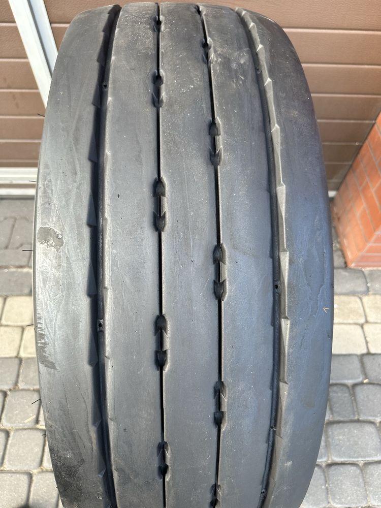 385/65 r22.5 Michelin X Multi T