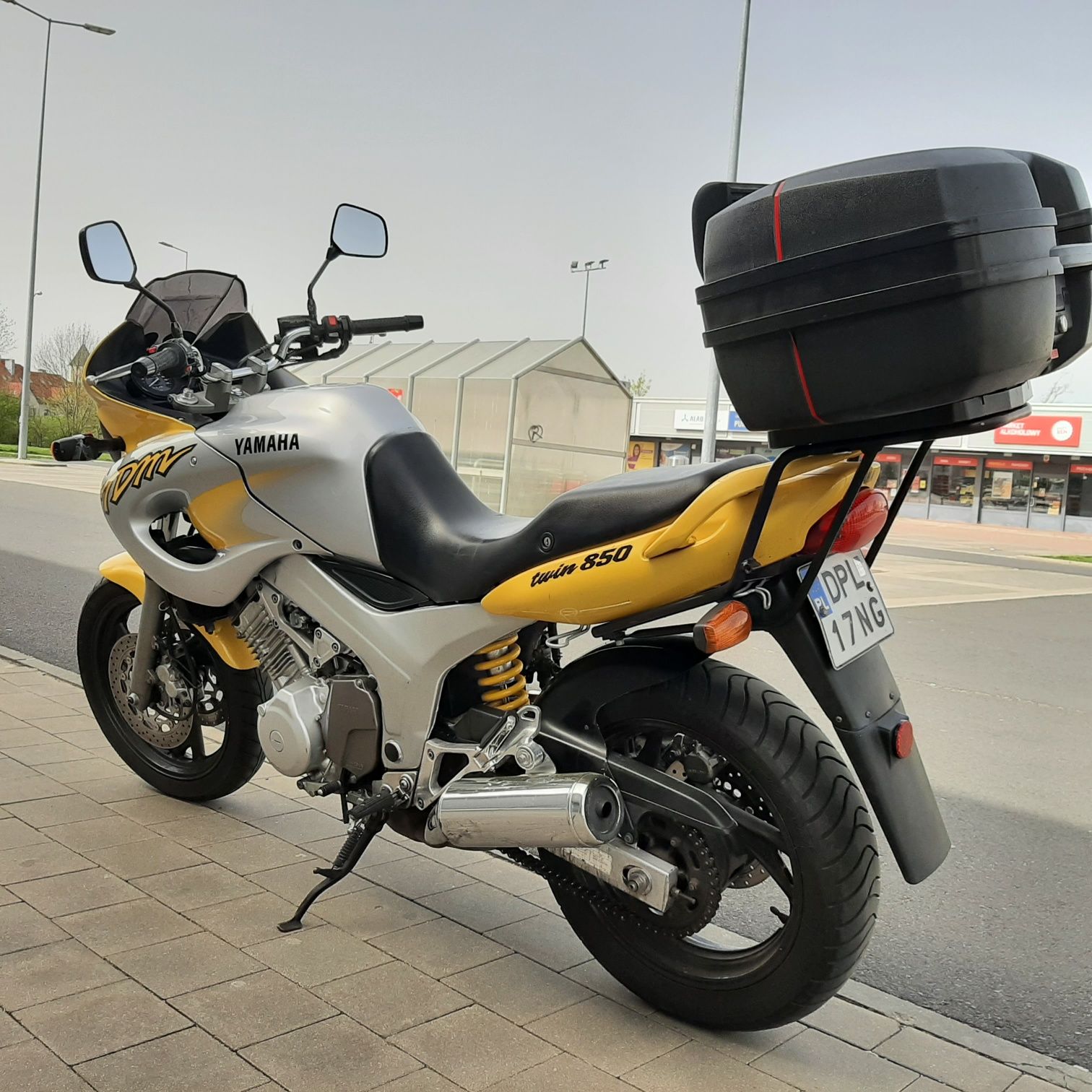 Yamaha TDM 850 dowóz