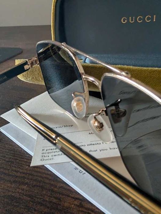 Óculos de sol oversized Gucci (GG0529s-001)