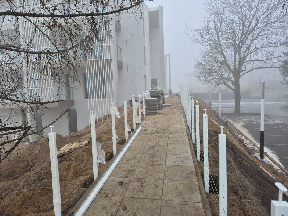Sprzedaż I montaż paneli 3d,2d,palisady I siatki oraz drewniane