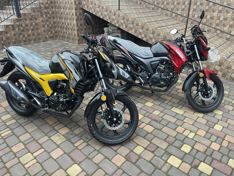 Мотоцикл 2025 Lifan kp200