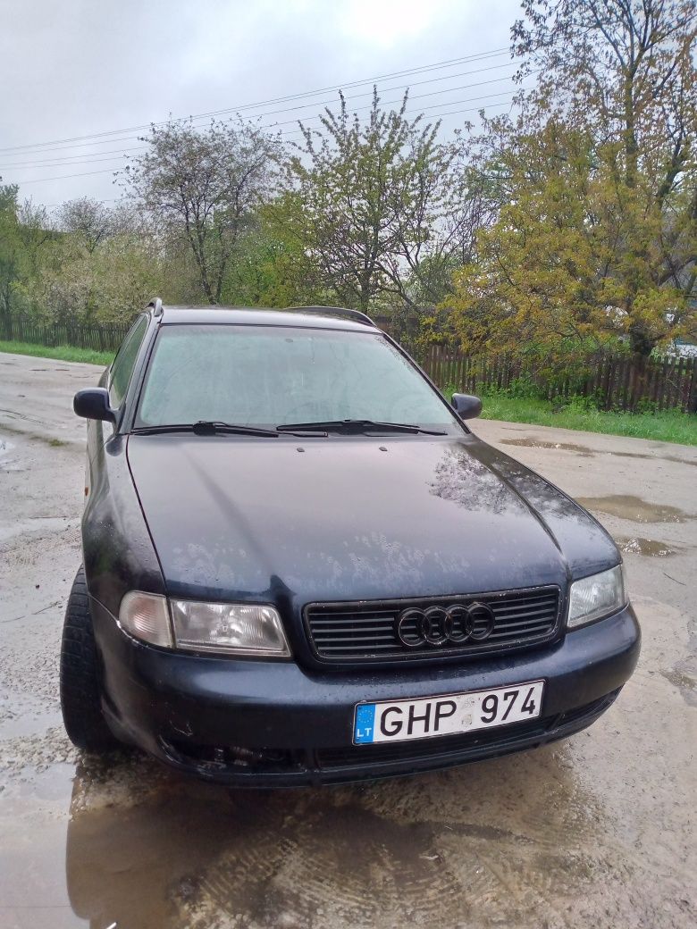 Ауді  А4 audi a4