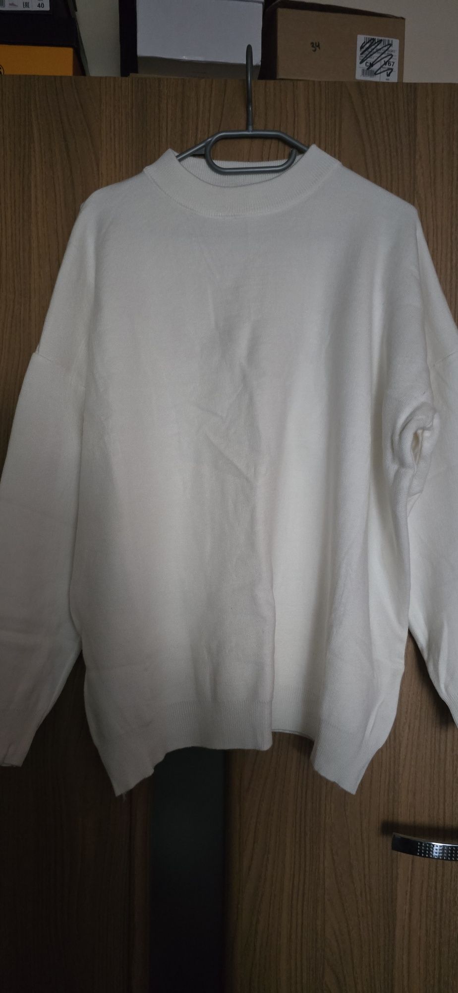 Nowy sweterek oversize