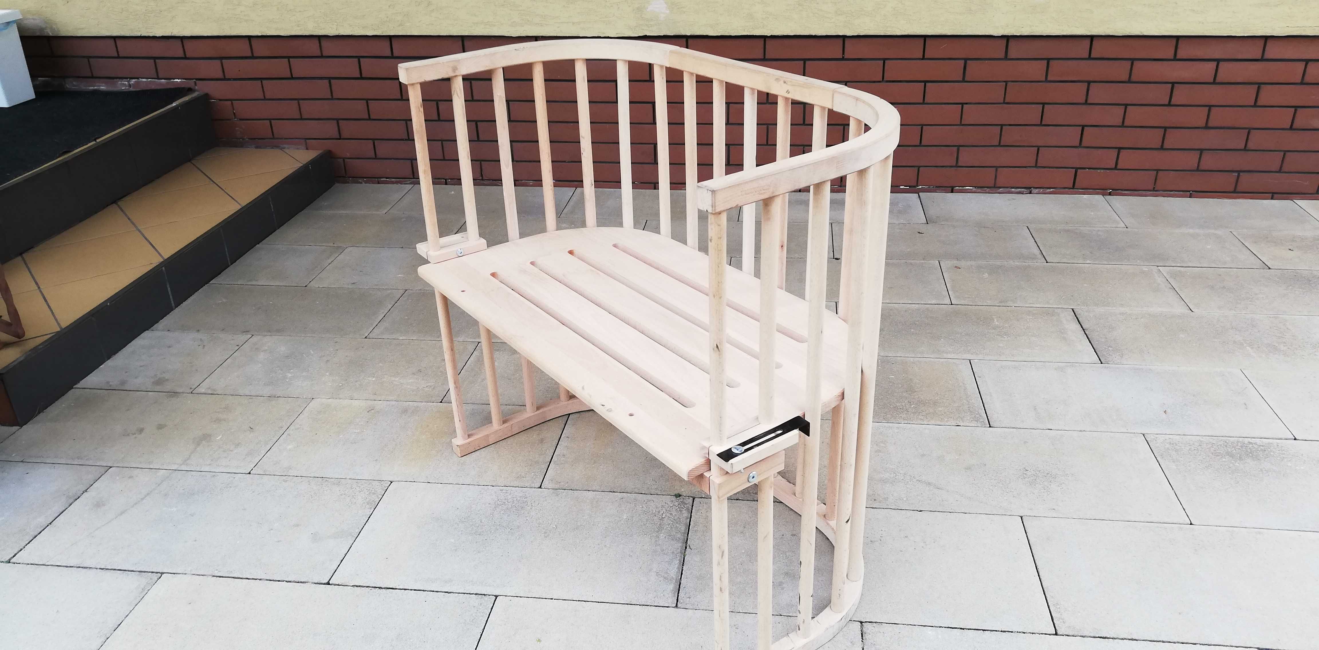 ławka drewniana ażurowa dostawka dla dziecka łóżko kojec fotel