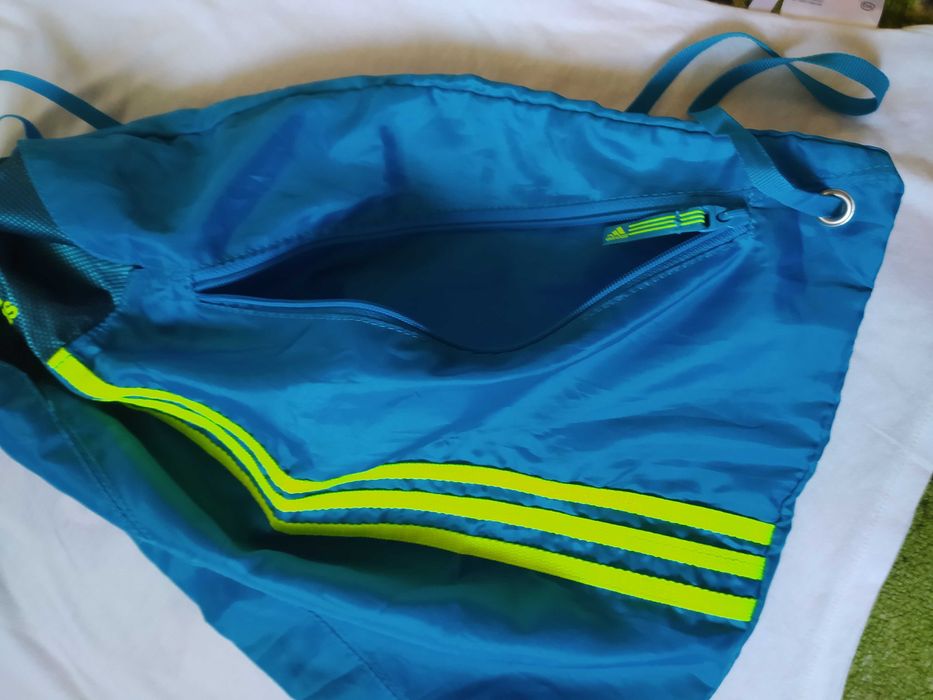 Adidas сумка-рюкзак.Оригинал.