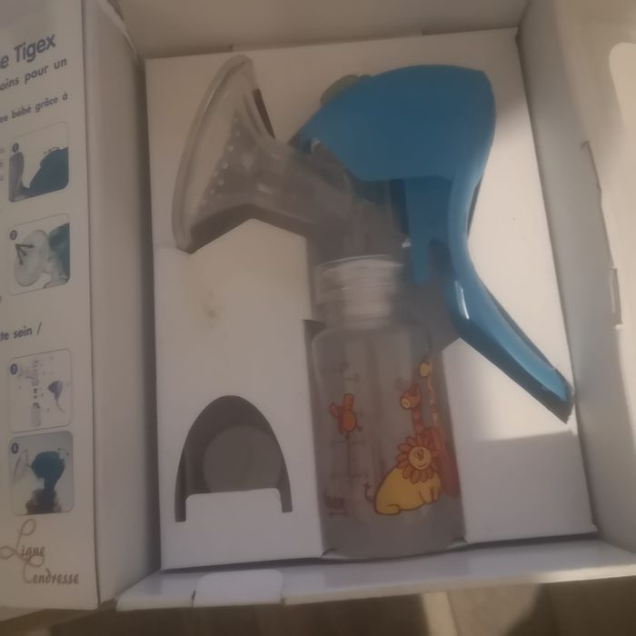 Bomba de extração de leite manual+Club Prisma A1
Manual e caderno de a