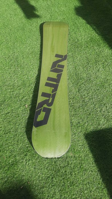 Prancha Snowboard + suporte pés + saco