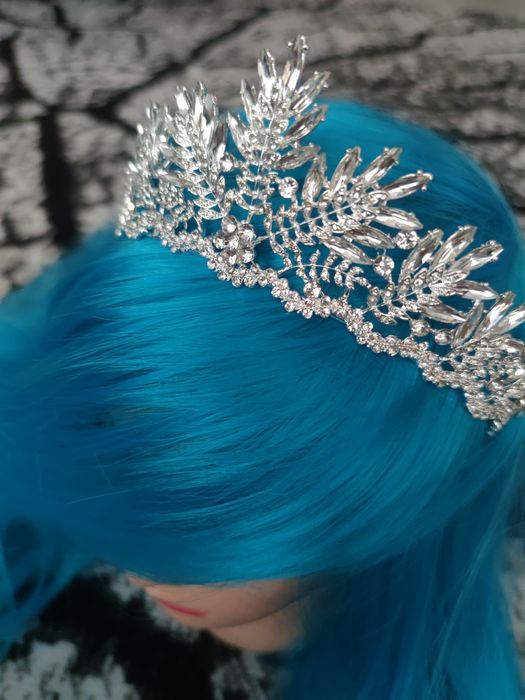 Tiara korona opaska kryształowa błyszcząca szklana ślubna na głowę