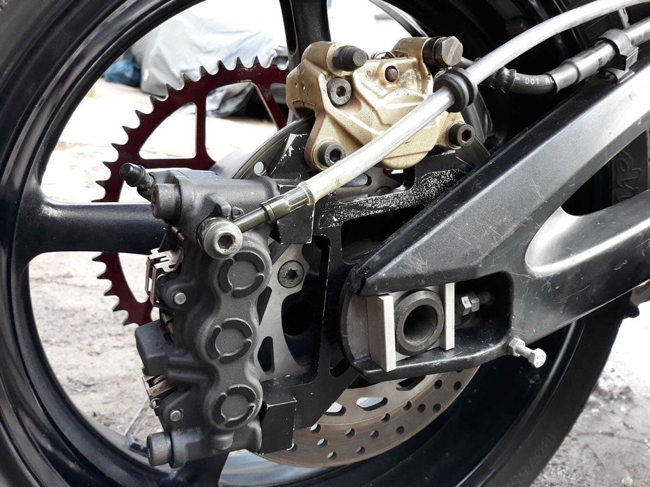 Yamaha YZF-R6 R6 stunt street uszkodzona