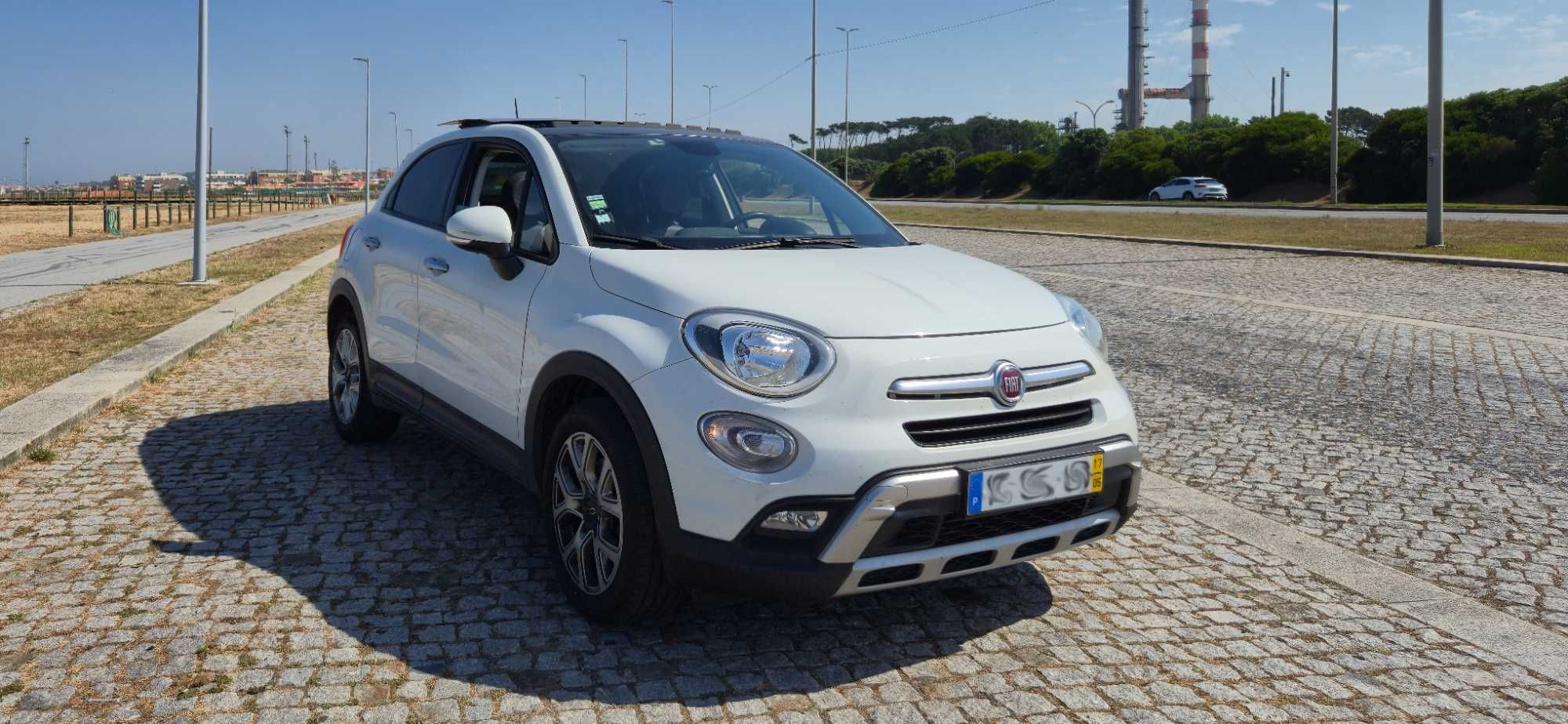 Fiat 500x com tecto de abrir