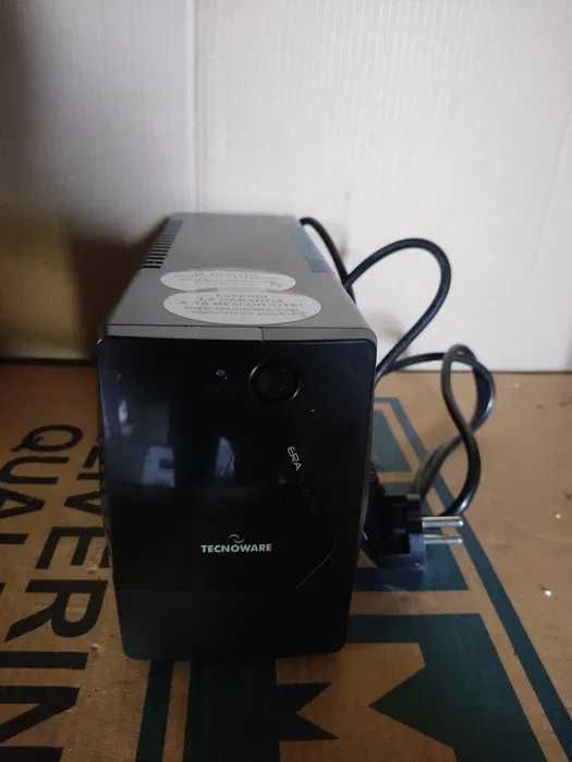 Ups Era Plus 750