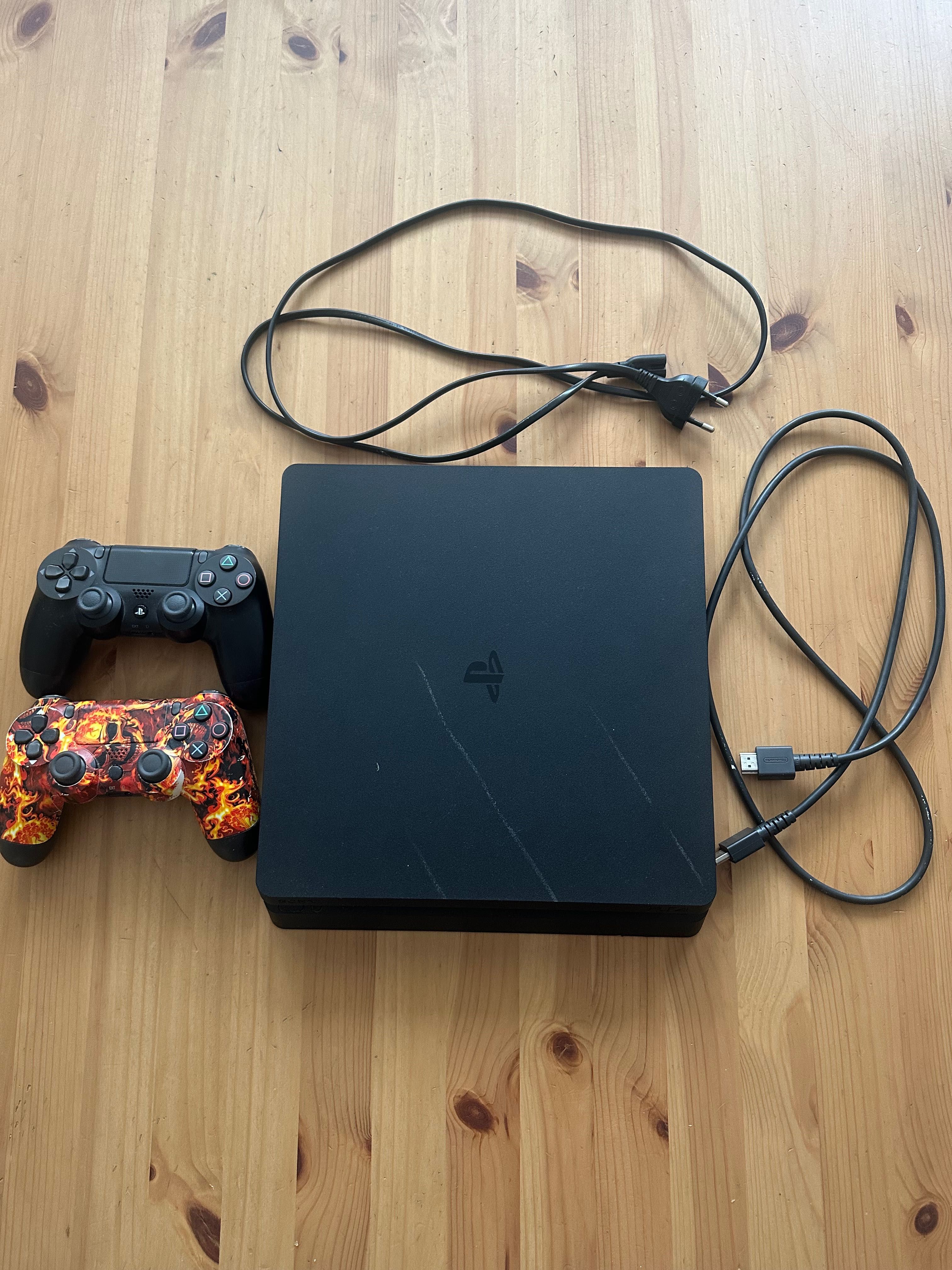 PlayStation 4 slim