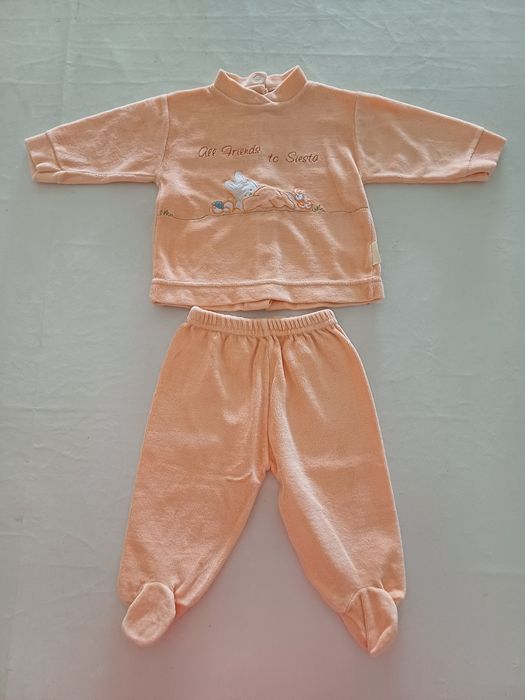 Lote de peças de roupa para bebé menina 1 mês