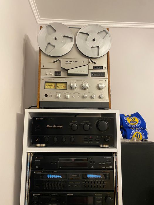 Илеть 110. Магнітофон бобінний.