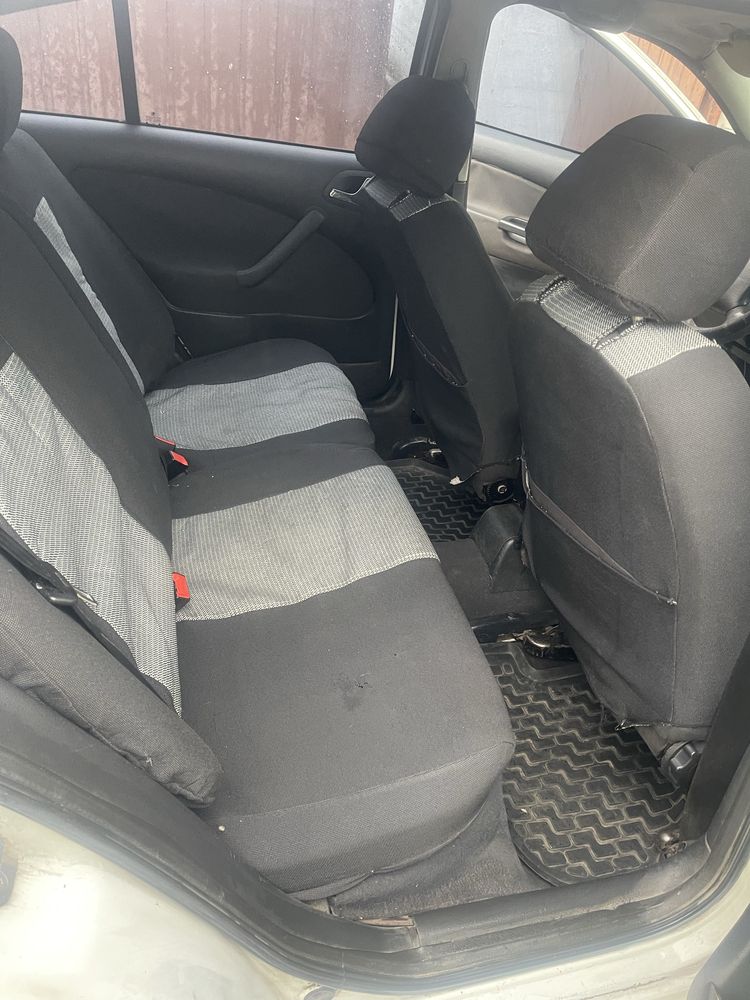 Продам авто Skoda Octavia 2002