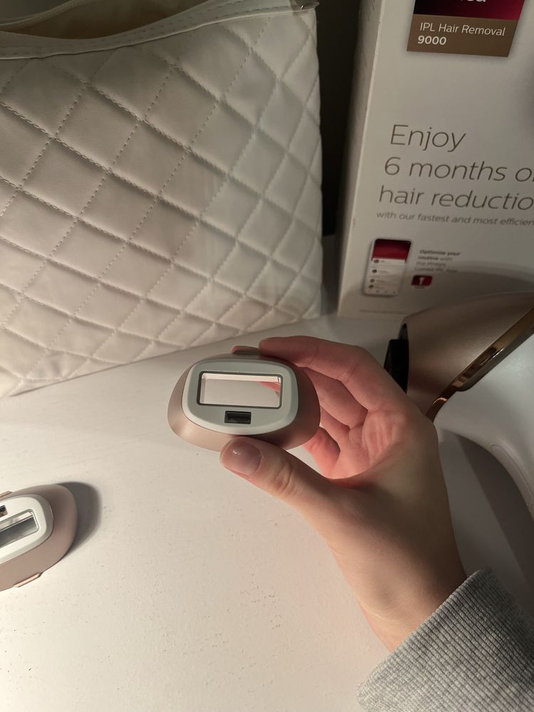 Philips lumea depilator