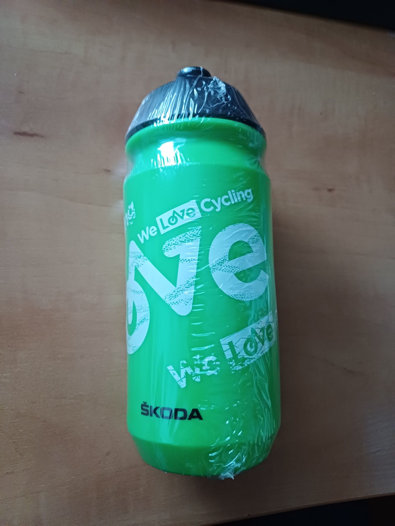 Oryginalne akcesoria rowerowe Skoda - bidon 0,5l, narzędzia, lampki
