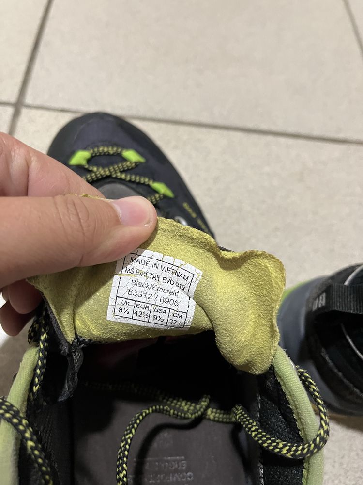 Оригінальні кросівки Salewa Firetail Evo Gore Tex розмір 42,5 27,5 см