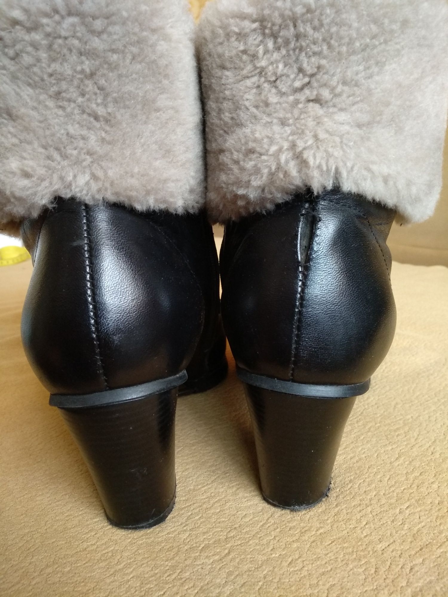 Женские зимние ботинки большого размера