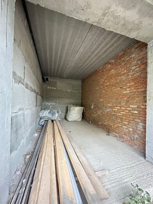 Продається декілька гаражів на вибір ЖК Студентський ПЕРЕУСТУПКА