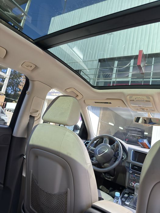 Audi Q5 бензин 2.0, замінений ланцюг ГРМ