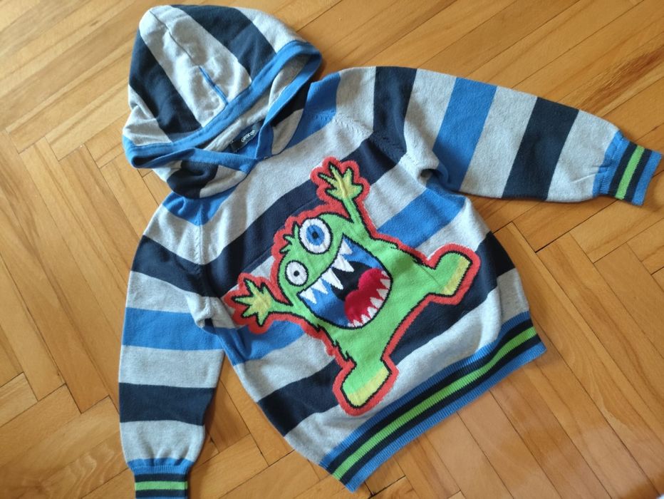 Sweterek dla chłopca rozm 104