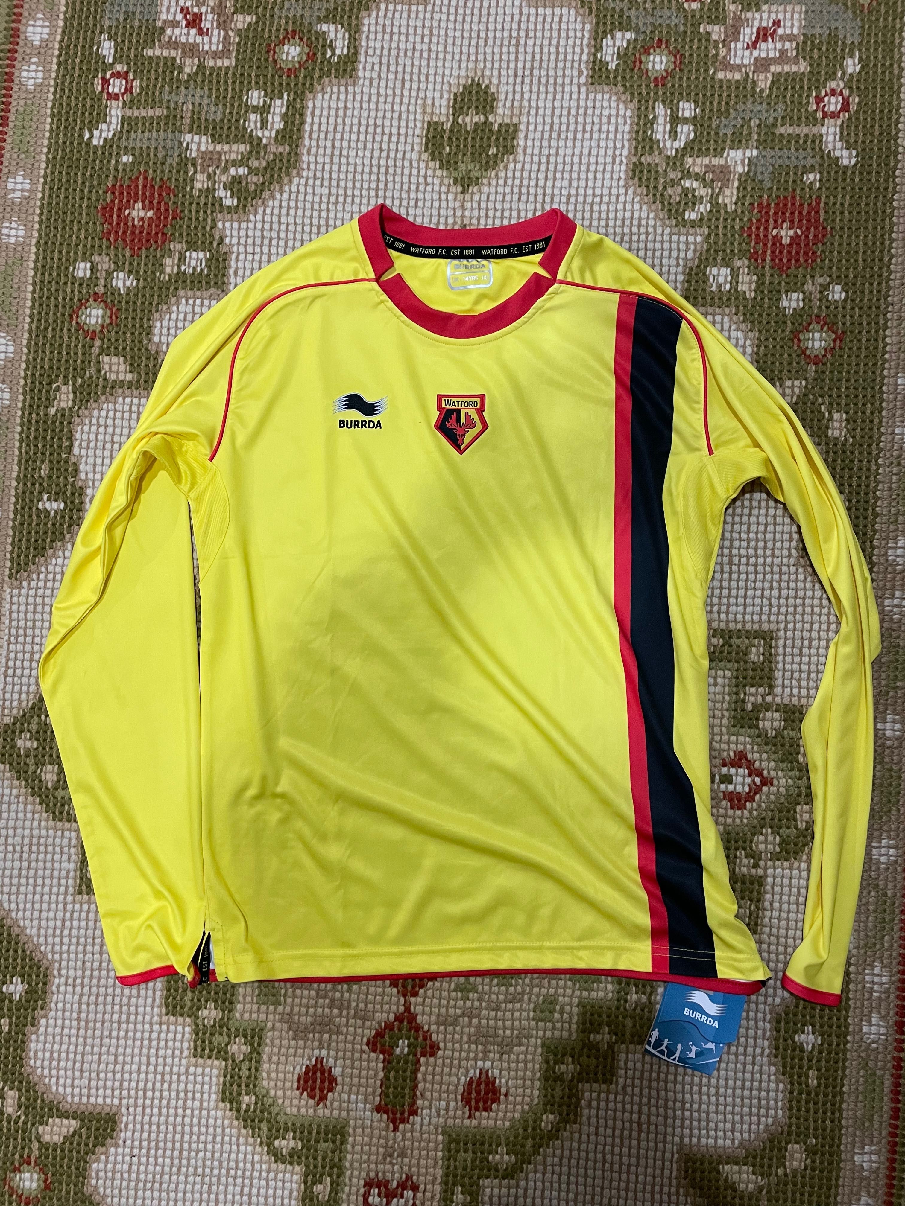 Camisola oficial Watford 2010/11