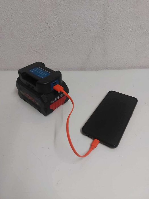 Adapter ładowarka USB USB-C na baterie BOSCH 18v