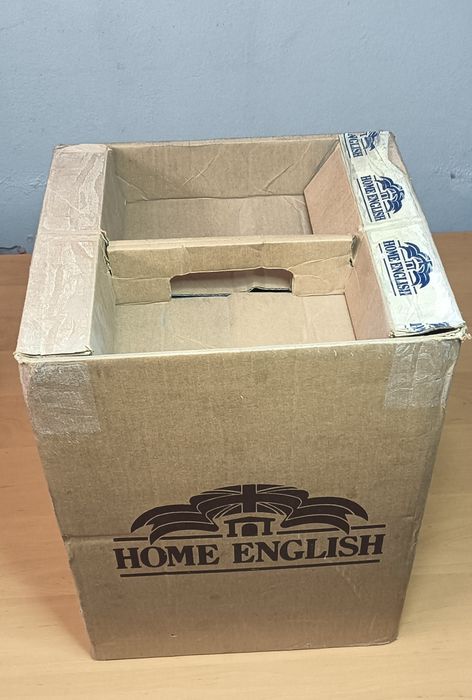 Curso de inglês em cassete e DVD.