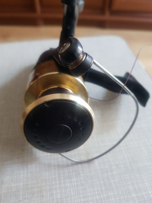 kołowrotki wędkarski Galloper 903, Golden 2000.