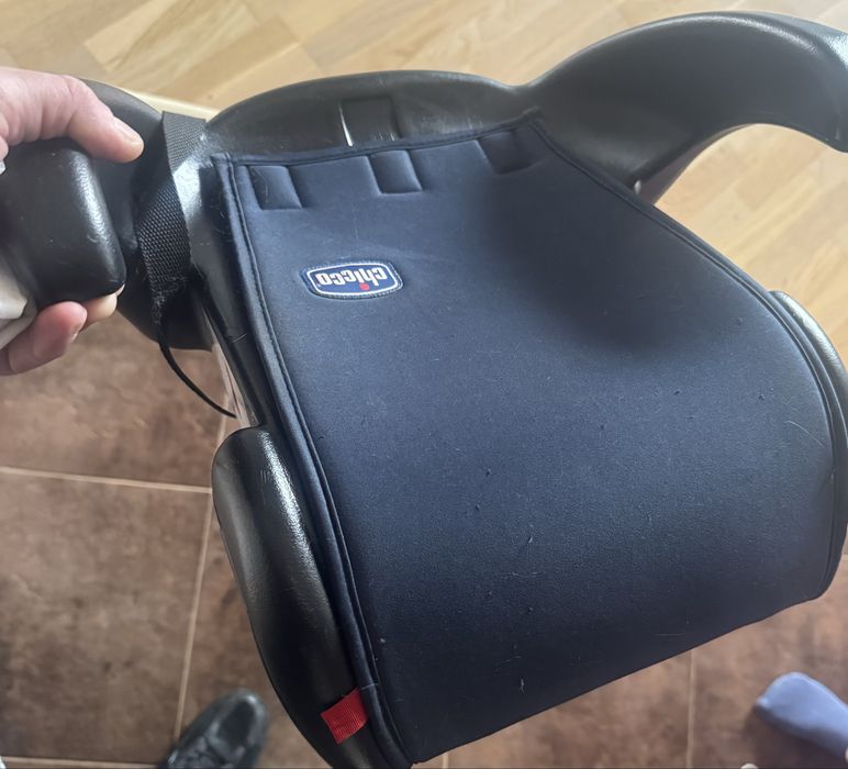 Автокрісло бустер Chiko “QUASAR PLUS”