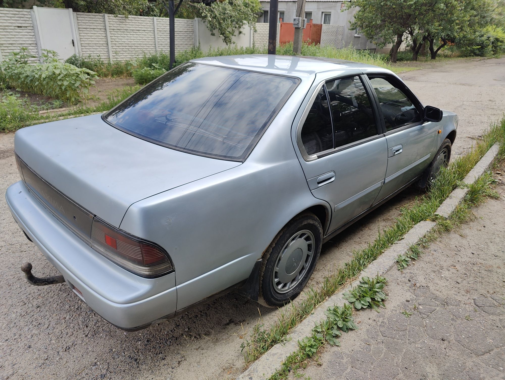 Nissan Maxima j30 v6
